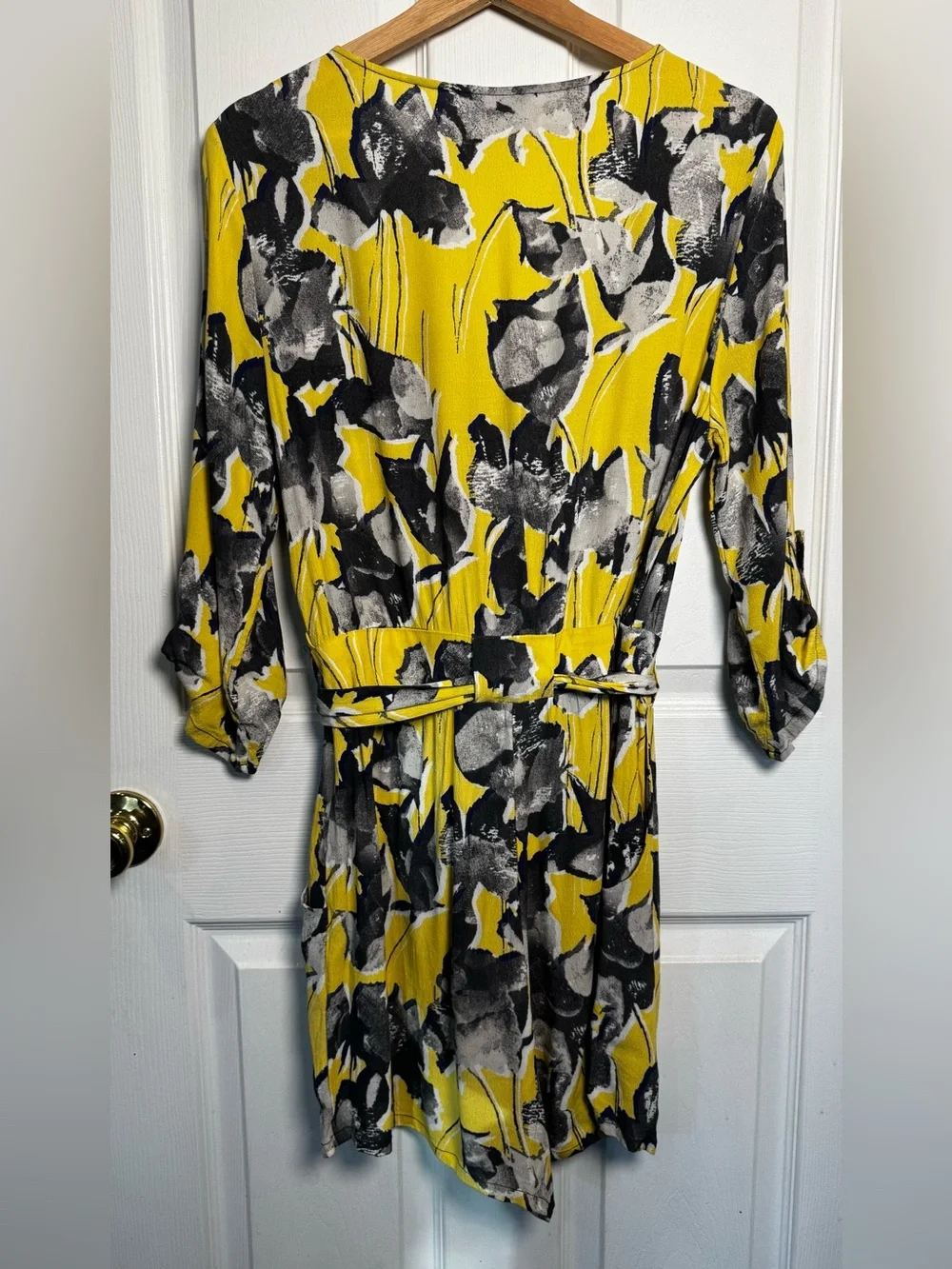Anthropologie Elevenses Yellow Floral Somerset Romper Belted Medium Pockets